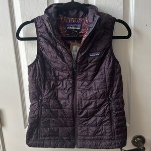 NWT Patagonia nano puff vest